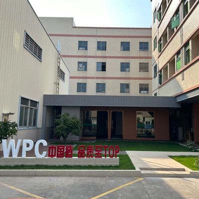 Καλή τιμή. Δαστική πλαστική WPC τοίχο επένδυση Custom εξωτερική σύνθετη ξύλινη επένδυση σε απευθείας σύνδεση